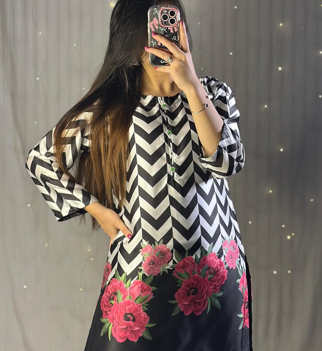 Premium Shamooz Silk 2-Piece Suit with Farshi Shalwar – Small, Medium, Large | 2 & 3 Piece Available